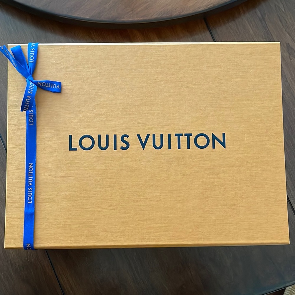 Louis Vuitton Gift Box with Ribbon 14x10x5
